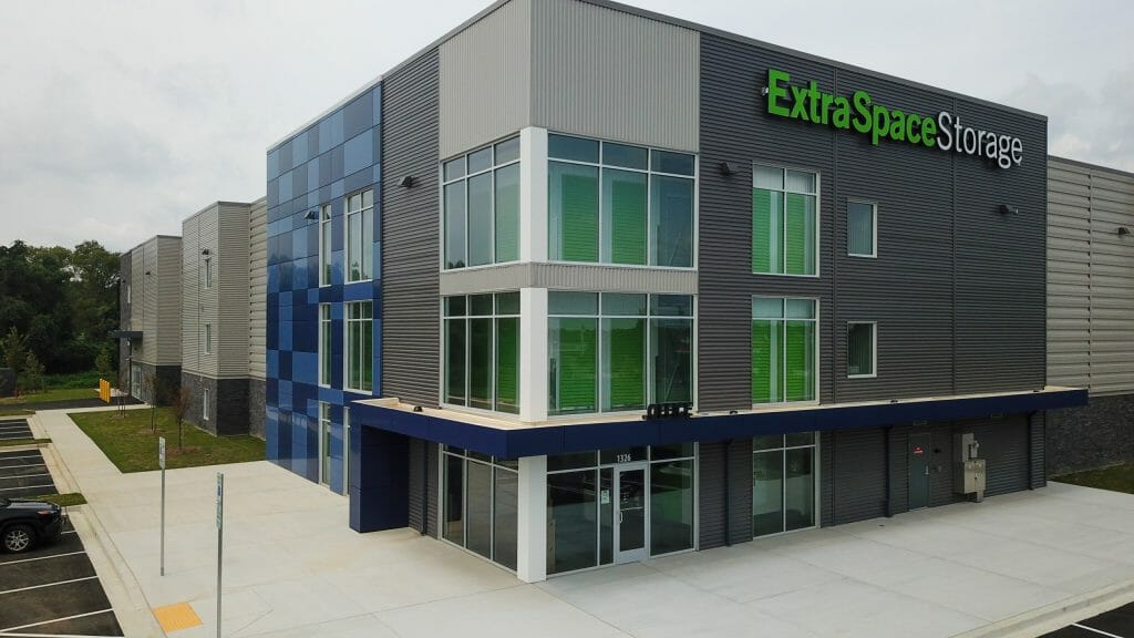 SAFStor Dundalk corner SAFStor ExtraSpace Storage entrance in Dundalk, MD