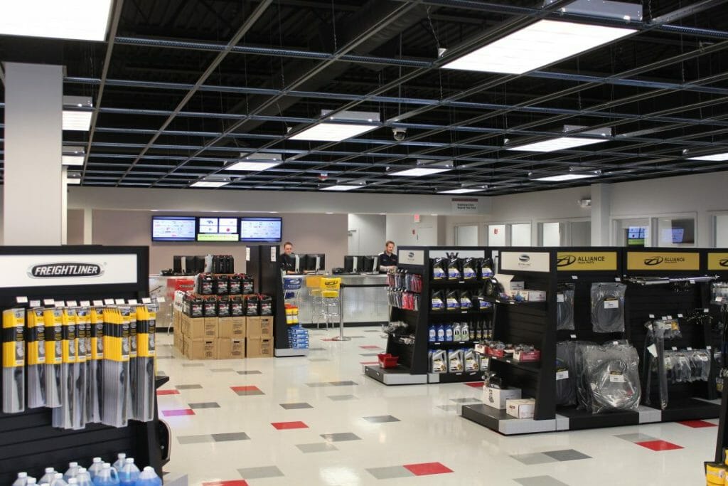 Campbells-Freightliner-3-1080x720