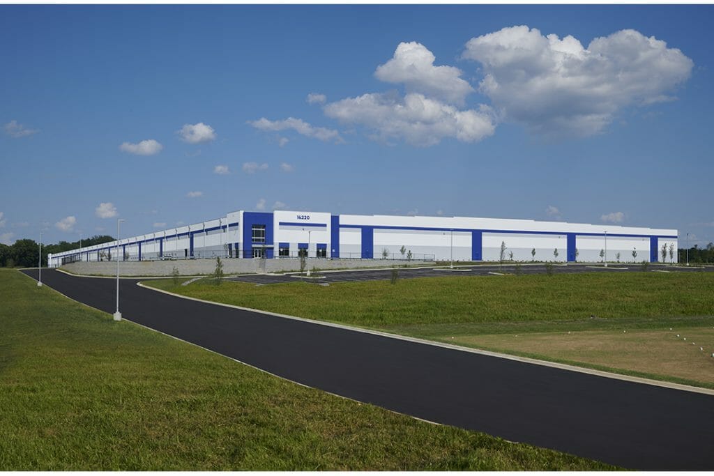 HagerstownCrossing_ARCO_WilliamsportMd_July22_2555jpg Hagerstown Crossing construction project - building and landscaping