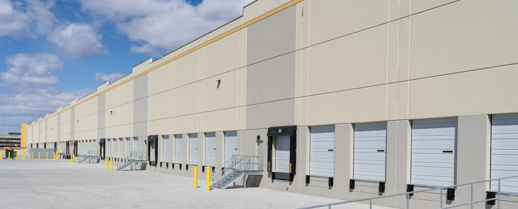 summit-logistics-center-salt-lake-city-ut-4 Warehouse loading dock construction design build projects | ARCO DB | ARCO Design Build Company | ARCO Design/Build