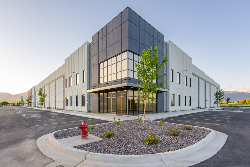 El Tenedor Logistics Center Buildings A & B